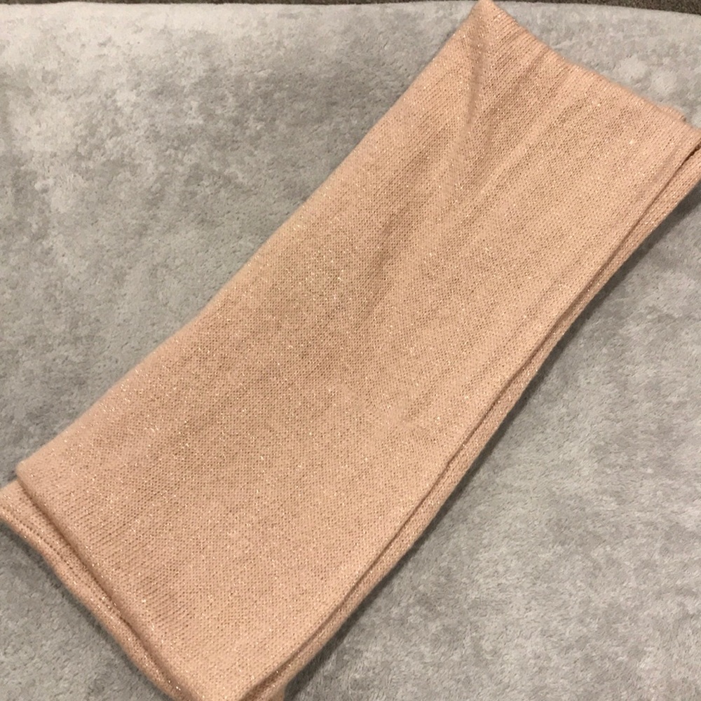 Infinity Scarf - Picture 2 of 4